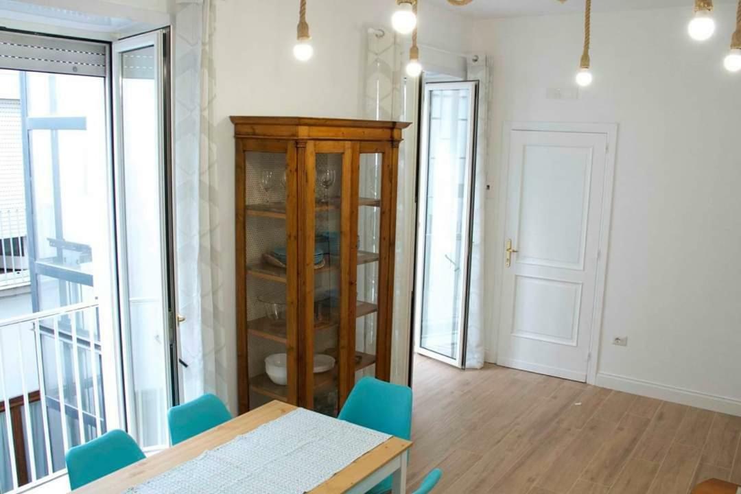 شقة Casa Fabiana نابولي المظهر الخارجي الصورة