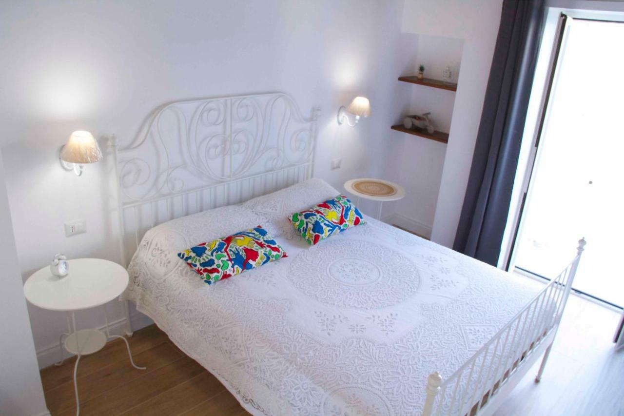 شقة Casa Fabiana نابولي المظهر الخارجي الصورة